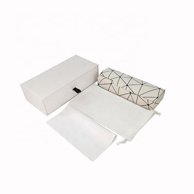 Fashionable Luxury Glasses Case Set Excellent Impact Resistance